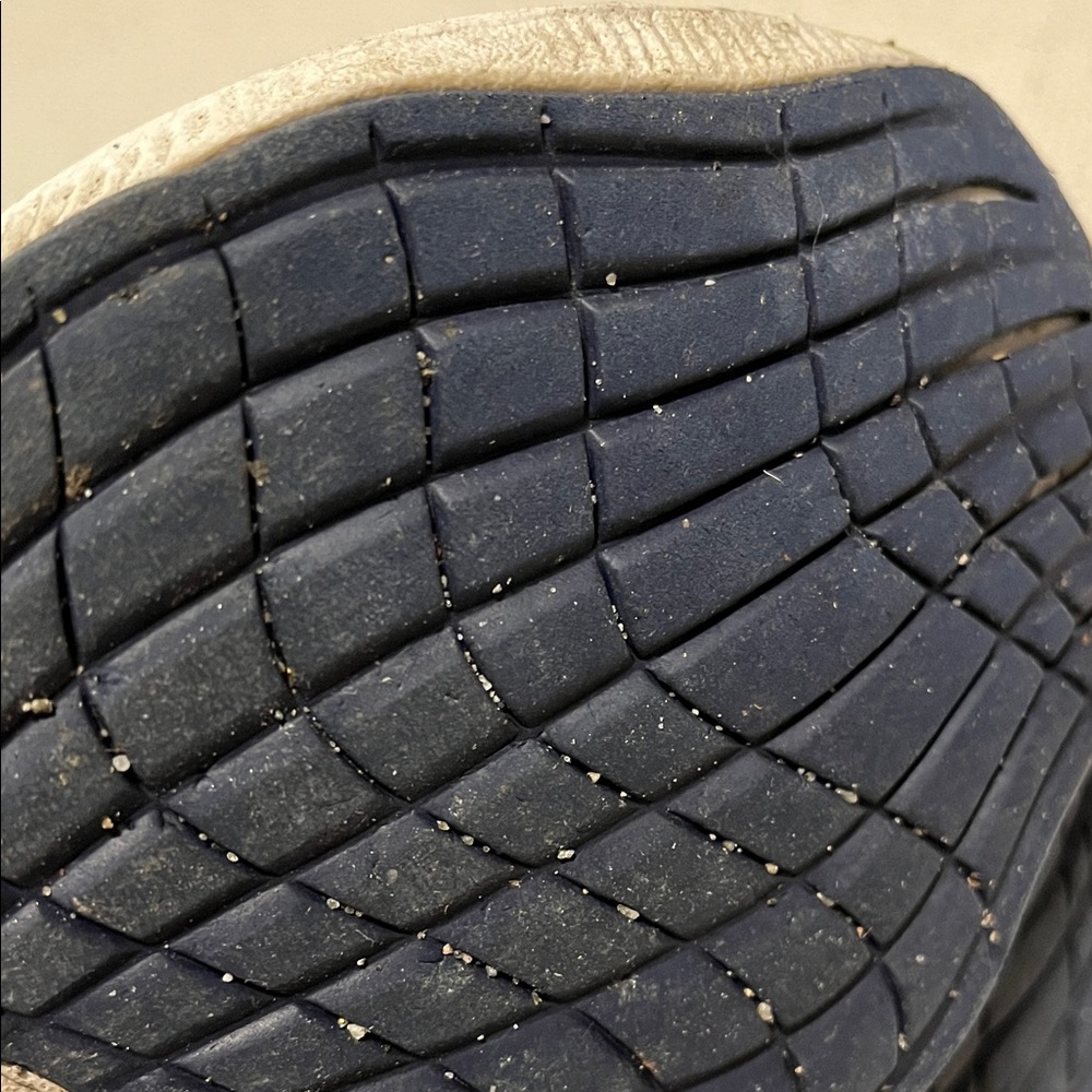 Nike Vaporfly 2 - size 8 - 155 miles - Picture 6 of 6